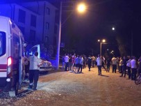 Kardesler Arasinda Çikan Kavgayi Ayirmaya Çalisan Eniste Biçaklandi Haberi