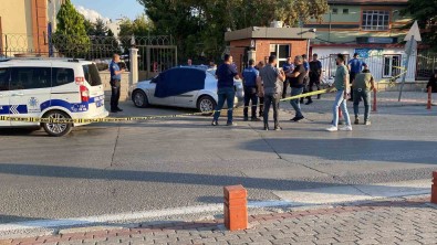 Karisini Otomobil Içerisinde Öldüren Sahis Tutuklandi