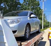 Otomobilin Motoruna Sikisan Kedi Için Seferber Oldular Haberi