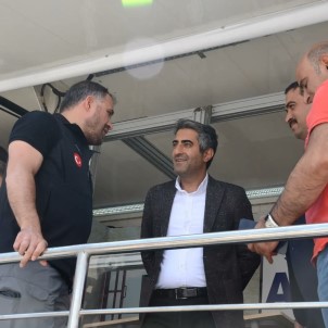 Sarikamis'ta AFAD Deprem Farkindaligi Egitimleri Devam Ediyor
