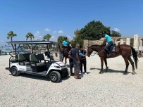 Side'deki Plajlarda Atli Jandarma Is Basinda Haberi