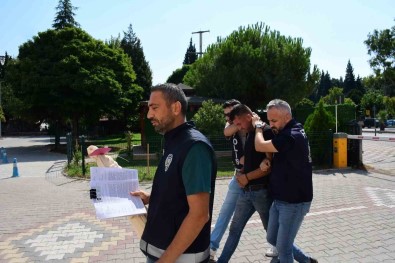 Sokak Ortasinda Siddete Ugrayan Kadin Konustu Açiklamasi '5,5 Haftalikta Hamileyim, Çocugumu Aldiracagim'