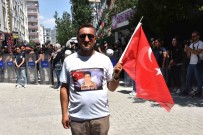 Van Annelerinin Evlat Nöbetine Bir Aile Daha Katildi Haberi