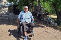 Alanya Belediyesi'nden Fiziksel Engelli Vatandasin Evine Beton Yol Haberi