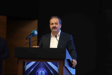 Saglik-Sen Etüt Merkezi'nde Egitim Gören 161 Genç Artik Üniversiteli