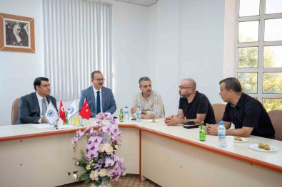 Yilmaz, Sehitkamil'in Dört Bir Yanina Ziyaretler Gerçeklestirdi