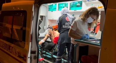 Ailesiyle Tartisti, Kendisini Ayirmak Isteyen Guruba Küfür Edince Hastanelik Oldu