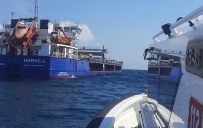 Bandirma Açiklarindaki Ticari Gemide Ölen 2 Isçinin Cenazeleri Adli Tipa Gönderildi