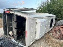 Bolu'da Feci Kaza Açiklamasi Minibüsle Traktör Çarpisti, 15 Kisi Yaralandi Haberi