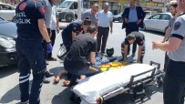 Karaman'da Otomobille Çarpisan Motosiklet Sürücüsü Yaralandi