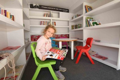 Gezici Kütüphane Çok Sevildi