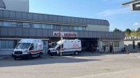 Kocaeli'de Denize Giren 2 Kisi Bogulma Tehlikesi Geçirdi Haberi