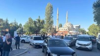 Ankara'daki Silahli Hal Kavgasinda Ölen 2 Kardes Topraga Verildi Haberi