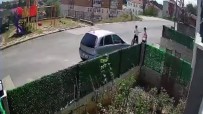 Görenlerin Kani Dondu Açiklamasi Çocuguyla Kavga Eden 12 Yasindaki Arkadasini Otomobille Ezdi Haberi