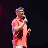 Milli Sporcu Yusuf Dikeç, Agustos Fuari'nda Hemserileriyle Bulustu Haberi