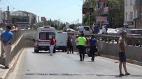 Motosiklet Yayaya Çarpti, O Anlar Güvenlik Kamerasinda Haberi