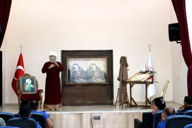 Sehir Tiyatrosu Tarsus Cezaevi'nde Sahne Aldi