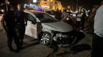 Yüksekova'da Trafik Kazasi Açiklamasi 4 Yarali