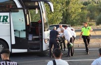 Yolcu Otobüsüyle Çarpisan Motosikletteki Sahis Hastanede Vefat Etti Haberi