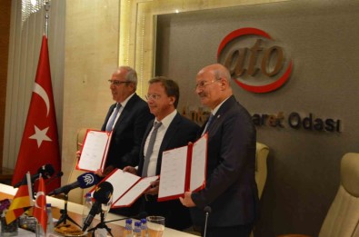 ATO'dan Dev Anlasmaya Ev Sahipligi