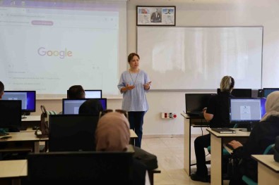 Düzce Üniversitesi'nde Yenilikçi Bir Egitim Projesi Basladi