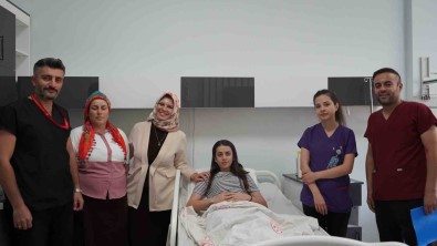 Genç Hastanin Karacigerlerinde Olusan 10 Santimlik Kist Kapali Ameliyat Ile Giderildi
