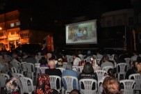 Gezen Sinema Isimli Tir Sögüt'te Halkla Bulustu Haberi