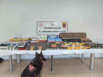 Jandarmadan 1 Milyon TL'lik Kaçak Sigara Operasyonu