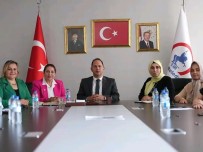 Kadinlardan Yeni Baskana Ziyaret Haberi
