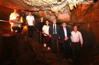 Vali Aslan, Dogal Ve Jeolojik Özelligi Olan Fakilli Magarasini Inceledi Haberi