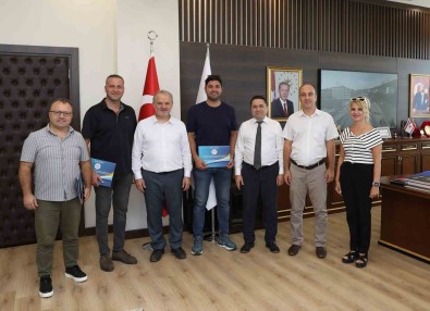 ALKÜ'de Ilk Kursiyerlere Sertifika Töreni