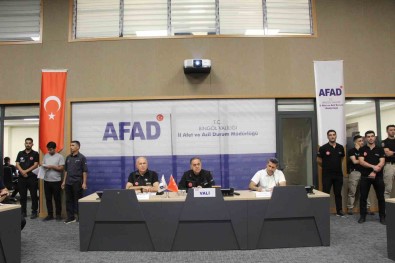 Bingöl'de Olasi 7 Büyüklügündeki Deprem Için Bölgesel Tatbikat Basladi