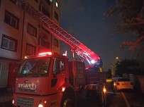 Evinde Mahsur Kalan Yasli Adamin Yardimina Itfaiye Ekipleri Yetisti