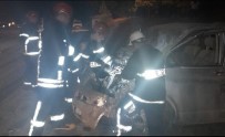 Kütahya'da Kamyonet Ile Otomobil Çarpisti Açiklamasi 1 Ölü 2 Yarali Haberi