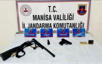 Manisa'da Ikametten Ruhsatsiz Tabanca Ve Tüfek Çikti