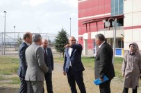 Vali Koç, KYK Yurtlarinda Incelemede Bulundu Haberi