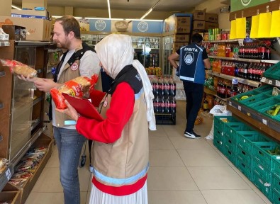 Demirözü'nde Marketlerde Gida Denetimleri Yapildi