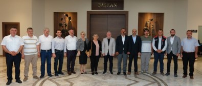 Kent Konseyi'nden Baskan Asgin'a Ziyaret
