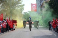 30 Agustos Kutlamalarinda Jandarmanin Gösterisi Büyük Begeni Topladi Haberi