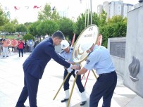 Atasehir'de 30 Agustos Zafer Bayrami Coskusu Haberi