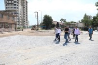 Baskan Çolakbayrakdar, 'Yenidogan'in Trafik Akisini Daha Konforlu Hale Getiriyoruz' Haberi
