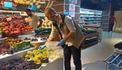 Bayburt'ta Pestisit Miktarinin Analiz Edilebilmesi Için Üzümden Numuneler Alindi
