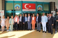 Bozkurt Belediye Baskani Birsen Çelik, Turgutlu'daki Çiftçi Mitingine Katildi