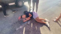 Motosiklet Sürücüsü Ölümden Kil Payi Kurtuldu
