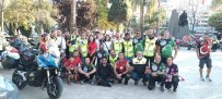 Mudanya'da Motosikletlilerden '30 Agustos' Korteji