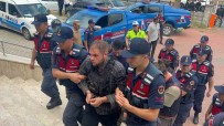 3 Akrabasini Biçaklayarak Öldürüp Yayla Evini Atese Veren Sahsin Mahkemedeki Ifadesi Ortaya Çikti