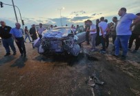 Aksaray'da Iki Otomobil Çarpisti Açiklamasi 4 Yarali