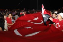 Atakum'da 'Zafer Yürüyüsü'ne Yogun Ilgi