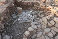Bakan Ersoy, Karahantepe'de Yeni Kesifi Açikladi