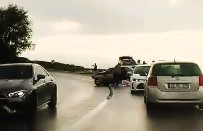 Denizli'de 2 Araç Kafa Kafaya Çarpisti Açiklamasi 6 Yarali